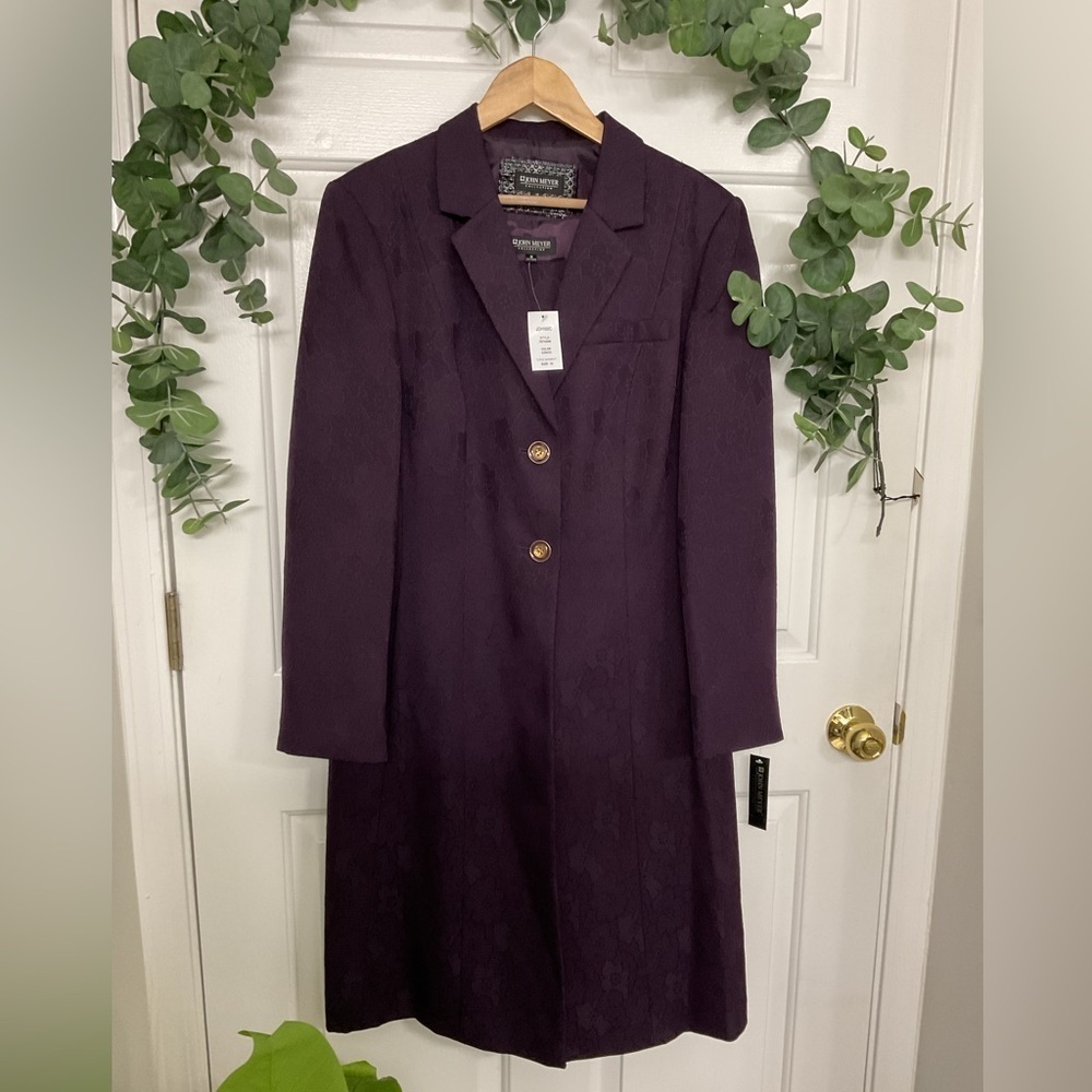 JOHN MEYER. Purple Long Coat with Gold Buttons. 2 PIEZAS SIZE 16 - Picture 2 of 15